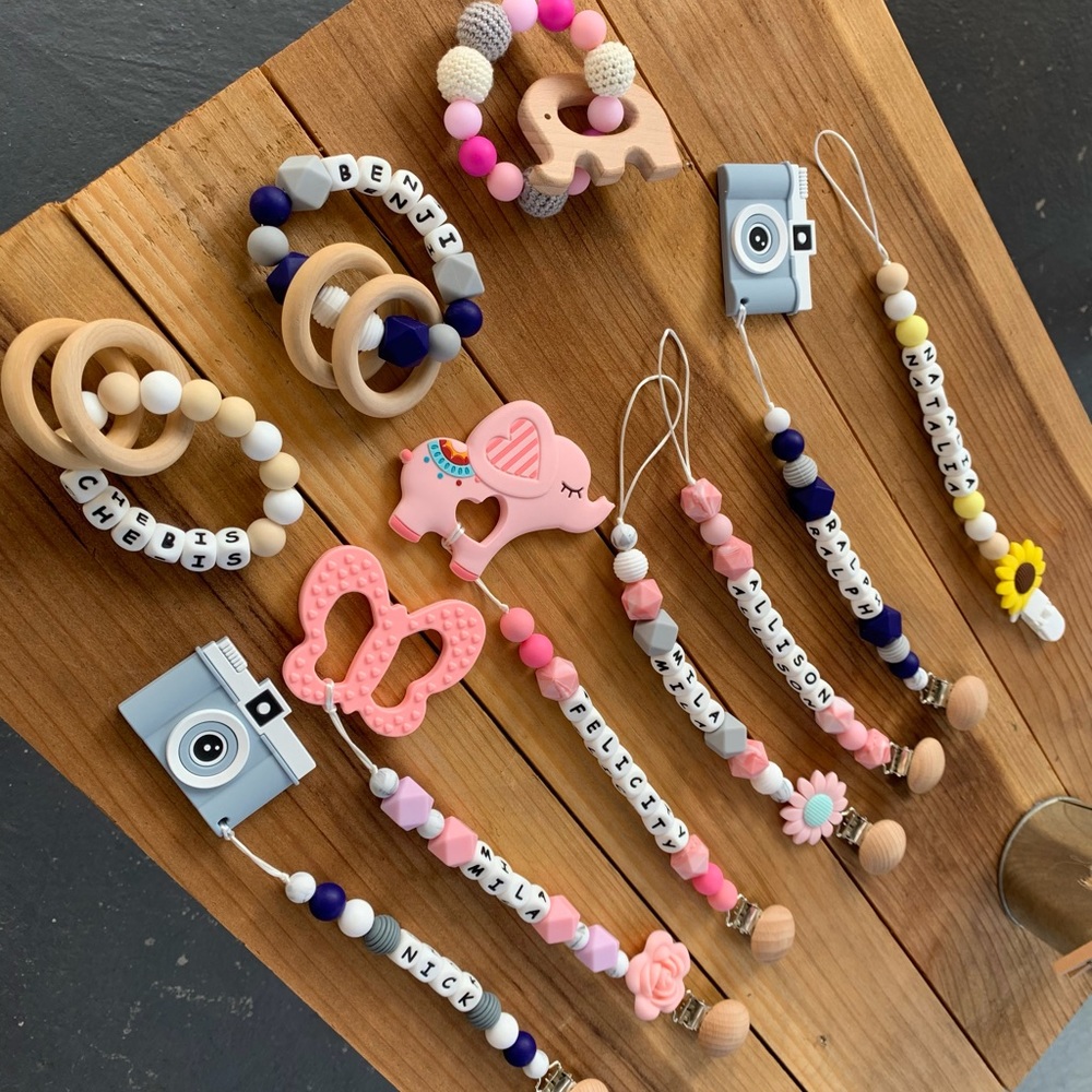 Pacifier Clips, Teething Clips & Teething Rattles - Picture 1 of 10